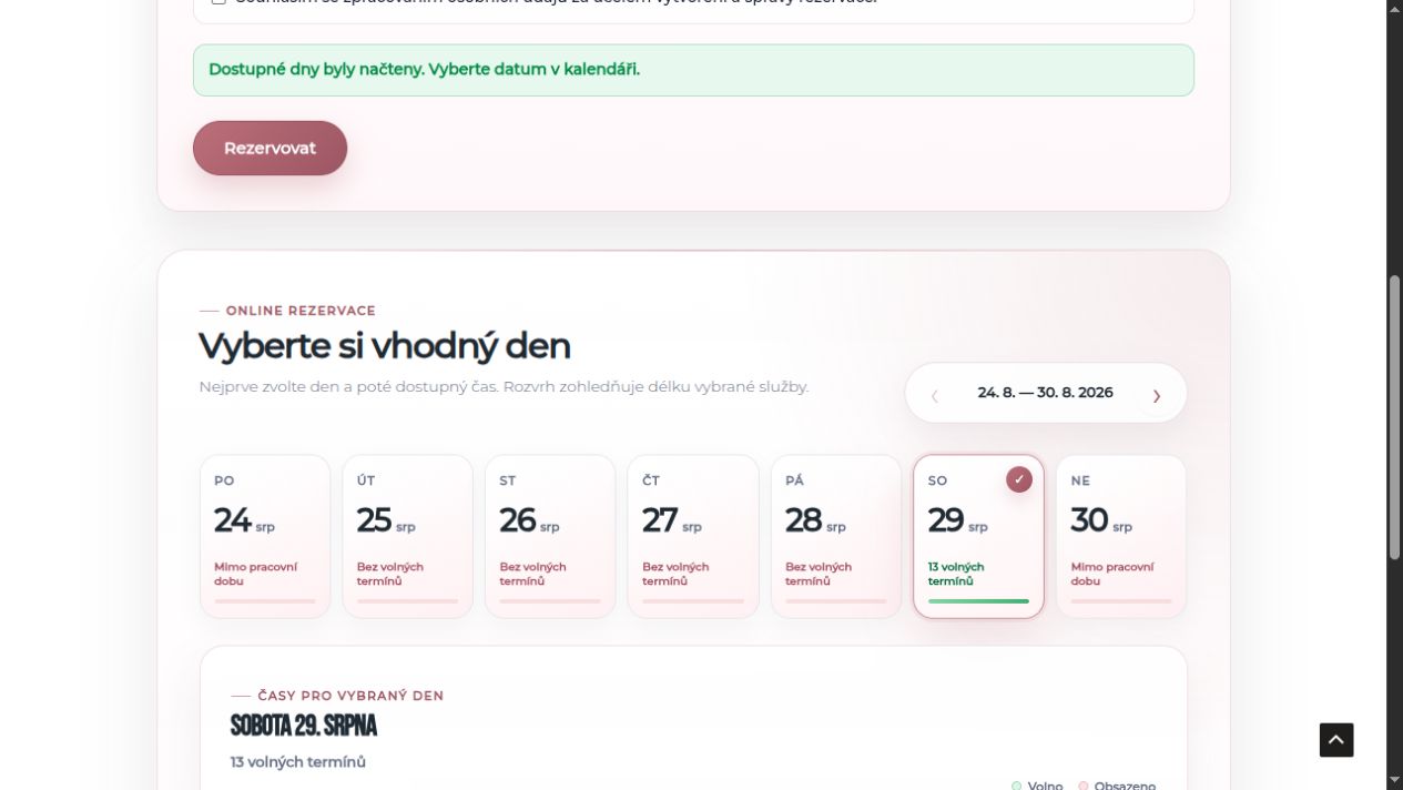 Týdenní kalendář VBeauty rozlišující volné dny, obsazené dny a dobu mimo provoz